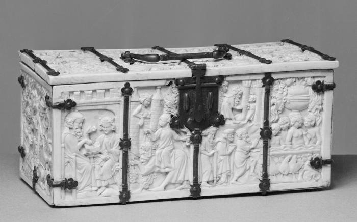 Casket (coffret) (Front)