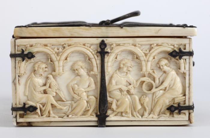 Casket with arches (coffret; frise d'arcatures) (End, left)