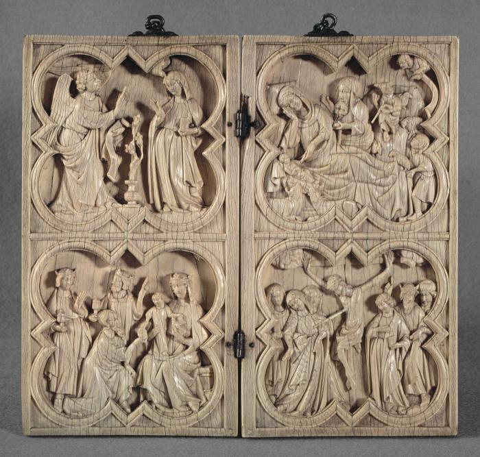 Diptych, 2 registers, with quatrefoils (quatre-feuilles) (Front)