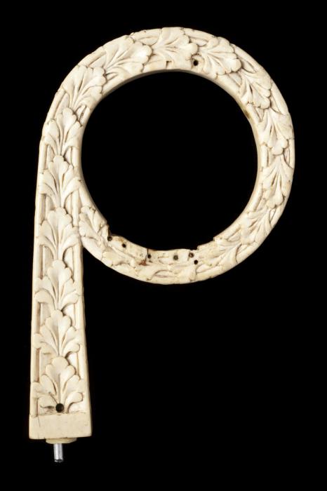 Head of crozier (crosse) (Side)