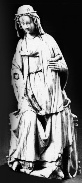 Statuette (Front)