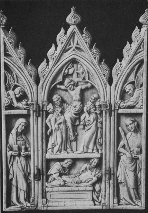 Gabled triptych, 2 registers, 1 arch across (colonnettes) (Front)