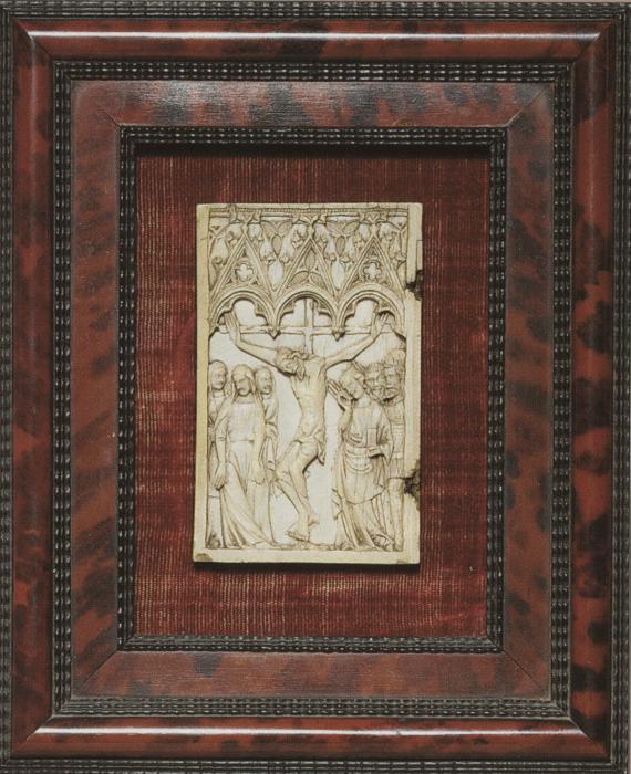 Wing, left (fragment of a diptych), 1 register, 3 arches across (plaquette; frise d'arcatures) (Front)