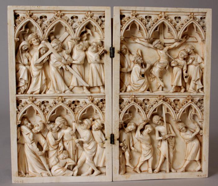 Diptych, 2 registers, 3 arches across (frise d'arcatures) (Front)