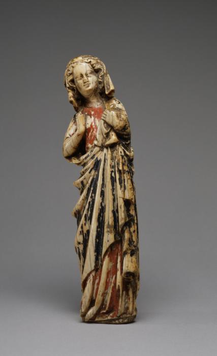 Statuette (Front)