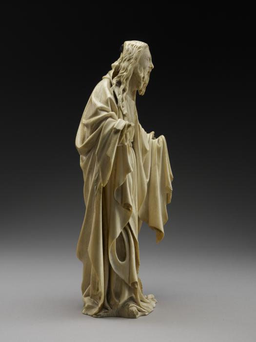 Statuette (Side)