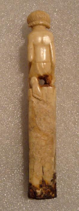 Knife handle (manche de couteau) (Back)