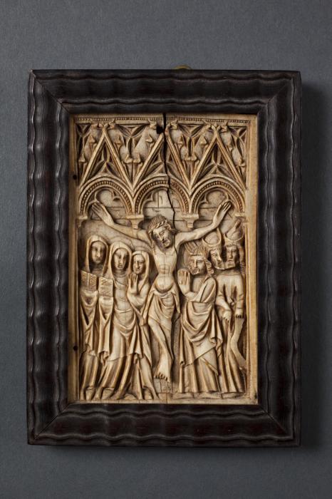 Wing, right (fragment of a diptych), 1 register, 3 arches across (frise d'arcatures; plaquette) (Front)