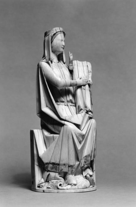 Statuette (Side)