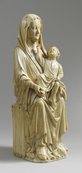 Statuette (Side)