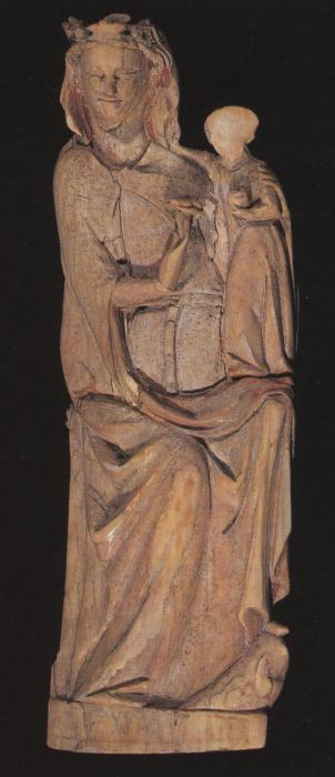 Statuette (Front)