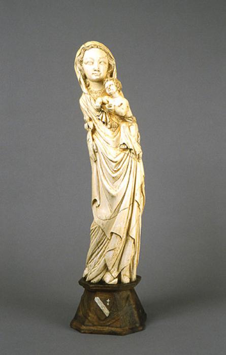 Statuette (Front)