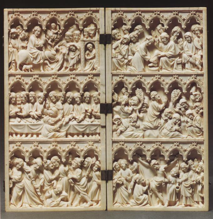 Diptych, 3 registers, 5 arches across (frise d'arcatures) (Front)