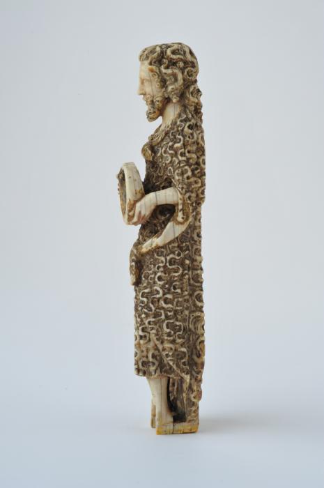 Statuette (Side)