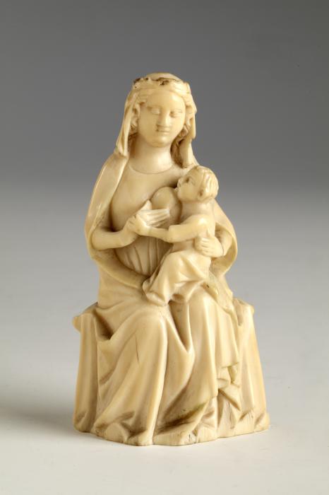 Statuette (Front)