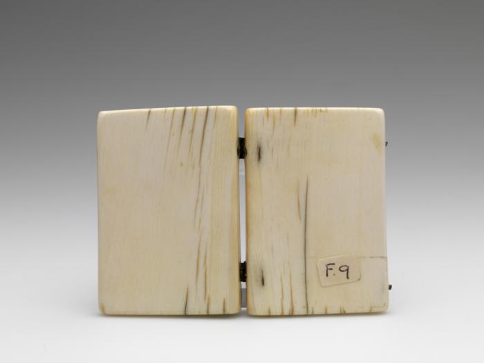 Diptych, 1 register, 3 arches across (plaquettes; frise d'arcatures) (Back)