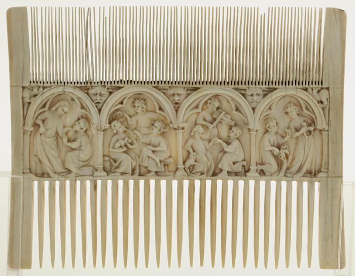 Comb (peigne double; frise d'arcatures; colonnettes) (Side 1)