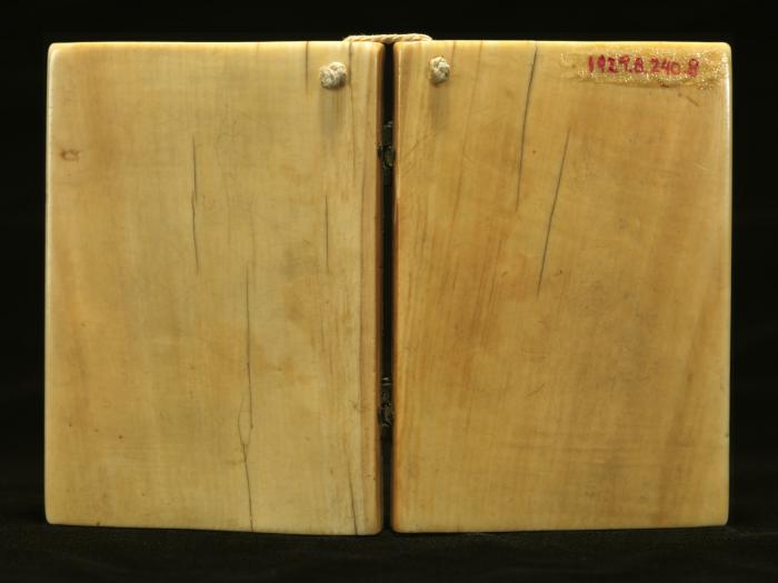 Diptych, 1 register, 3 arches across (frise d'arcatures; plaquettes) (Back)