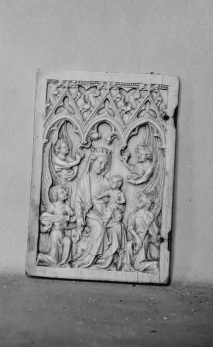 Wing, left (fragment of a diptych), 1 register, 3 arches across (plaquette; frise d'arcatures) (Front)