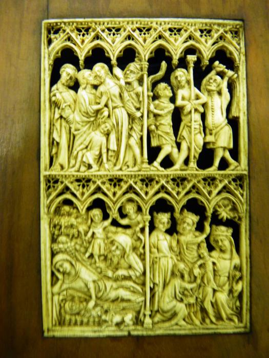 Openwork panel, 2 registers, 6 arches across (plaque ajourée; frise d'arcatures; colonnettes) (Front)