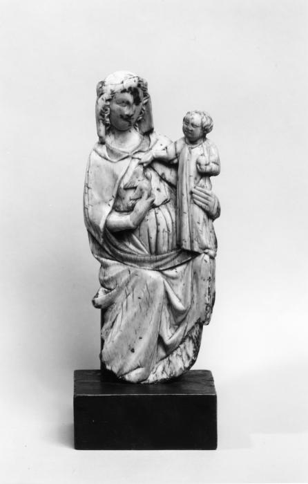 Statuette (Front)