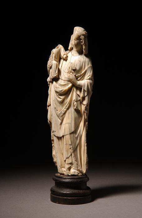 Statuette (Front)