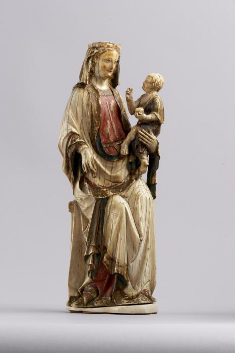 Statuette (Front)