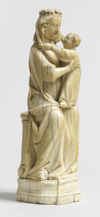 Statuette (Side)