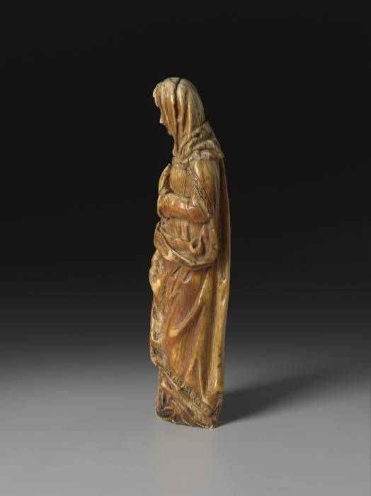 Statuette (Side)