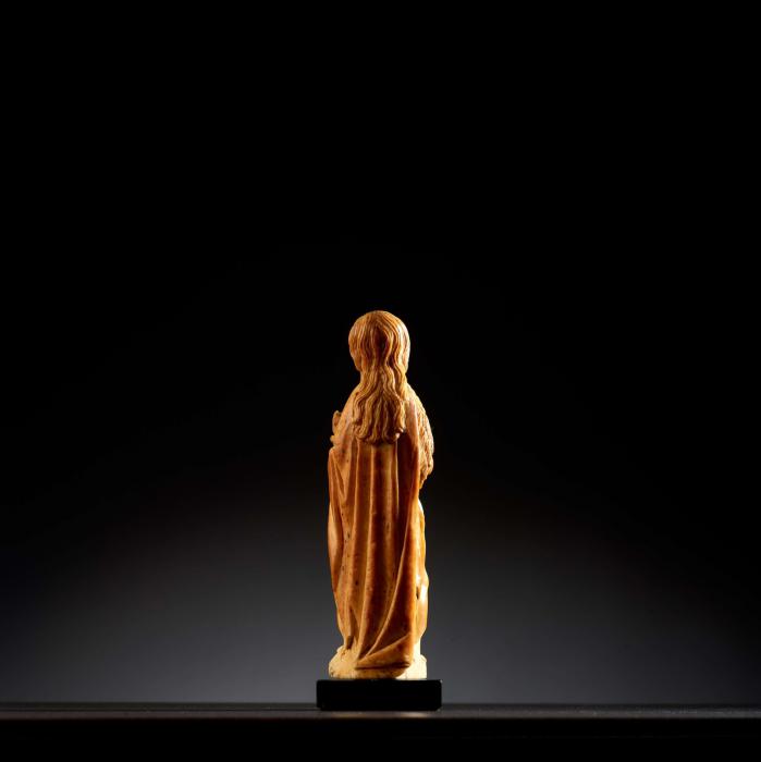 Statuette (Back)