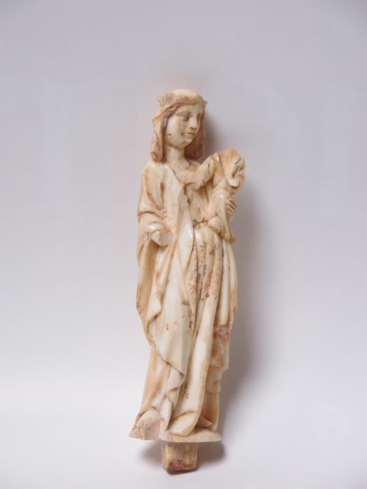 Statuette (Front)