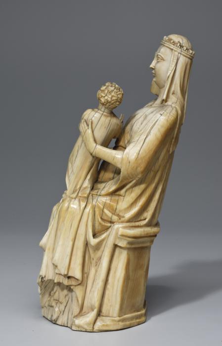 Statuette (Side)