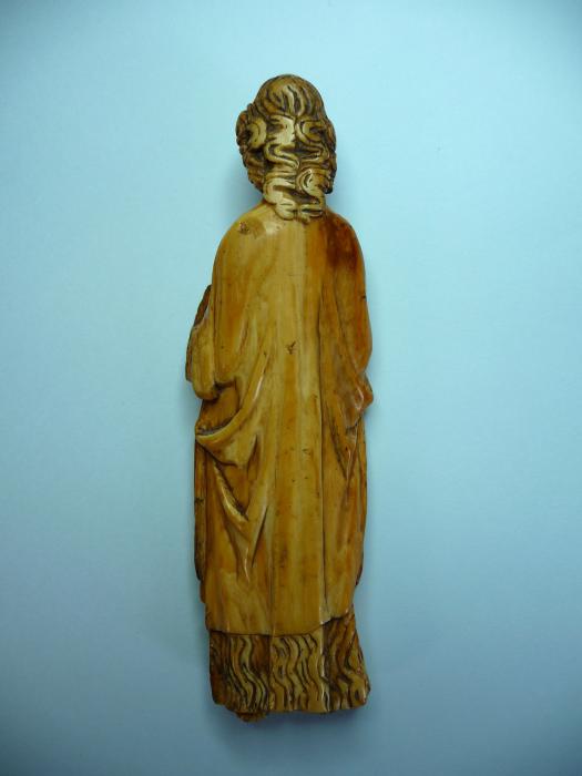 Statuette (Back)