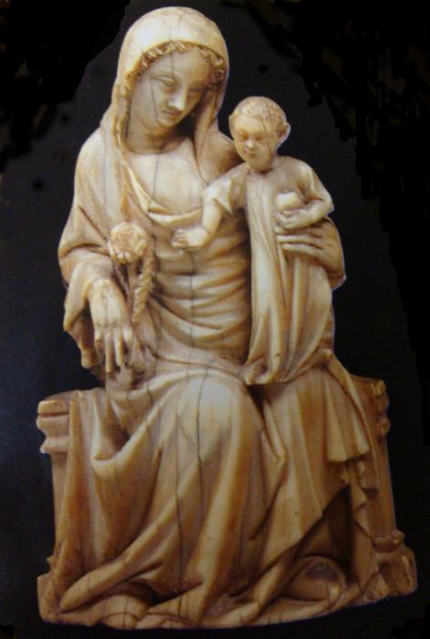 Statuette (Front)